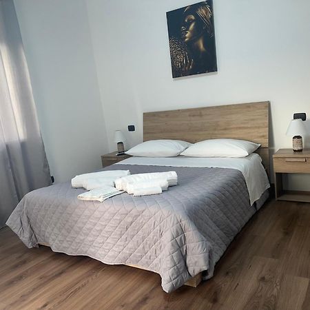 Juliet N - Rental Rooms Verona Esterno foto