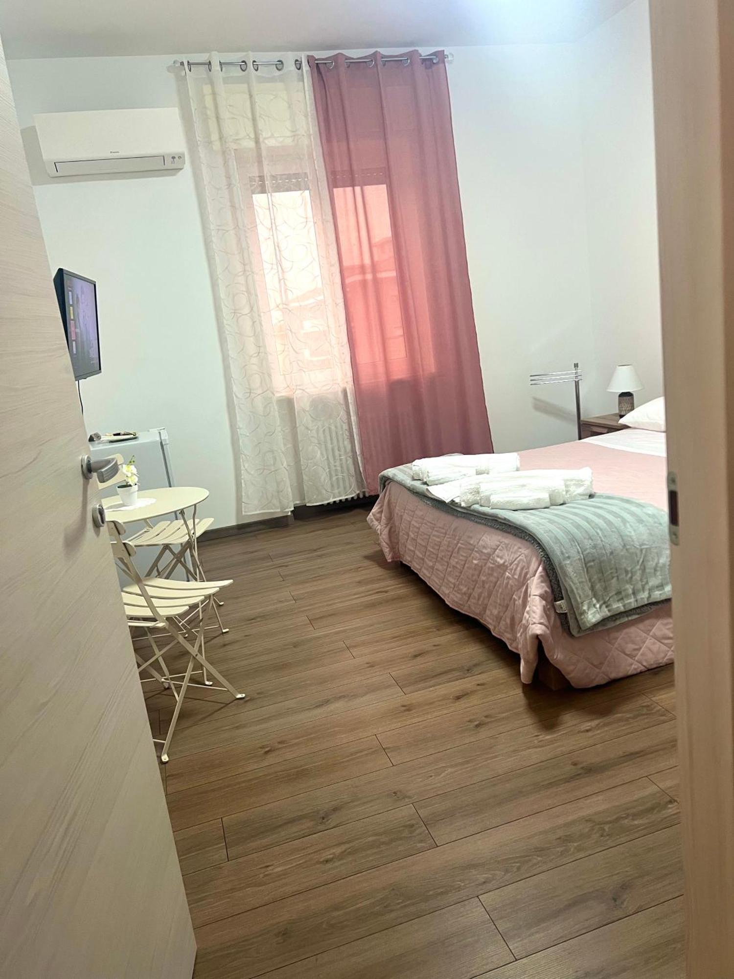 Juliet N - Rental Rooms Verona Esterno foto